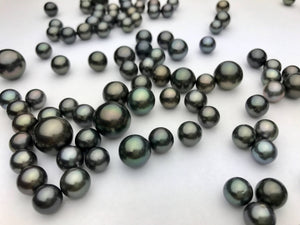 Medium- Dark Tahitian Loose pearls, Near Round, AA, 9mm, Rikitea Pearls, #539