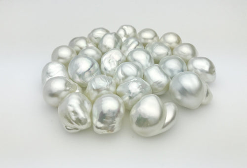 Silver South Sea, 16mm to 19mm, AAA, Baroque shape, Loose Pearls (196)
