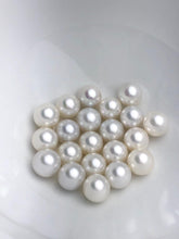 14mm White South Sea Loose Pearls, Round, 14mm - 14.9mm, AAA Quality