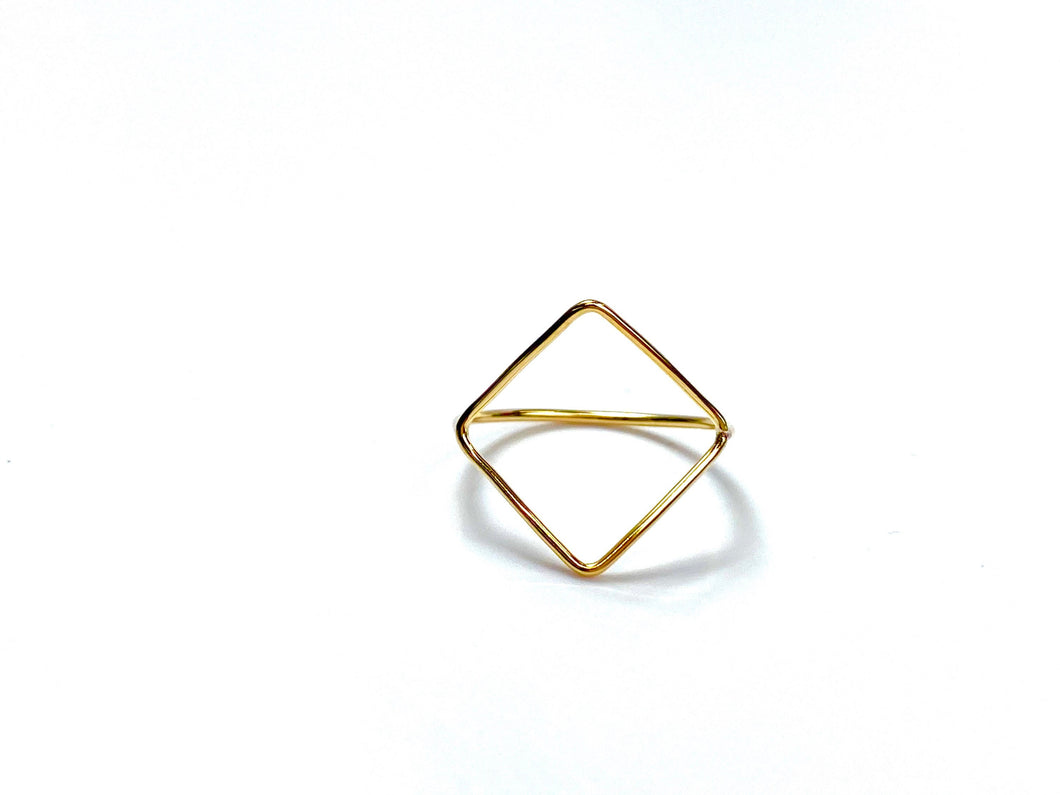 Beautiful 14KGF diamond ring wire , 14K gold filled , Sku # 040 ring #7 W/643-2