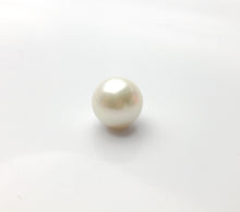 19mm White South Sea Pearl, round pearl, with GIA certificate