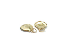 Beauty 14KHF sea shell charm , 14K gold filled , Sku #513