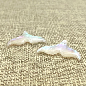 Mother Of Pearls Natural Whale Tail Beads, Sku#M22