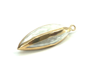 Mother Of Pearl With Gold Plated On Zinc Alloy, Sku#M336
