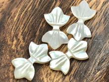 Mother Of Pearl Bow Sku#M132