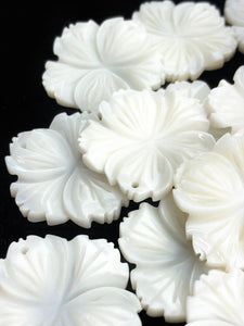 White South Sea Mother Of Pearl Flower Sku#M426