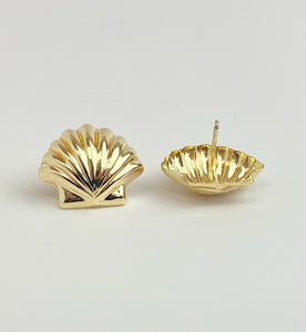 14k Gold Filled Seashell Stud Earring