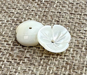 Mother of Pearl Flower Beads